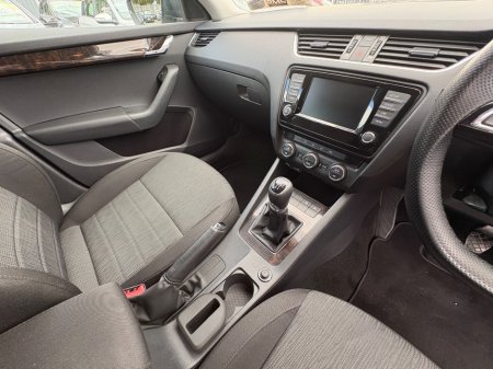 2016 Skoda Octavia - photo 11
