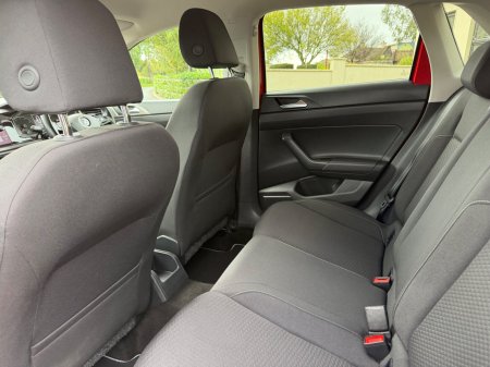 2020 Volkswagen Polo - photo 19