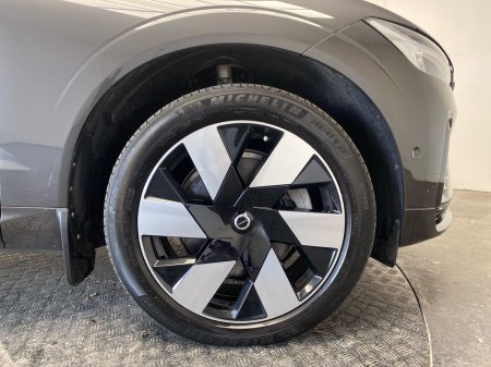 2024 Volvo XC60 - photo 5