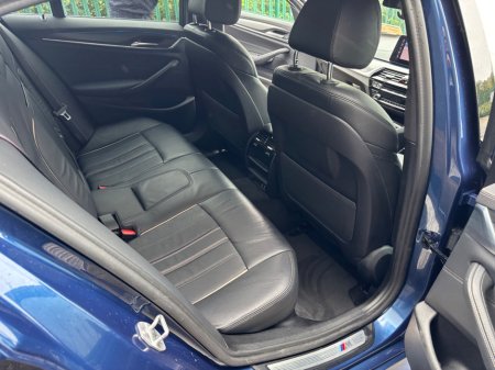 2022 BMW 5-Series - photo 11