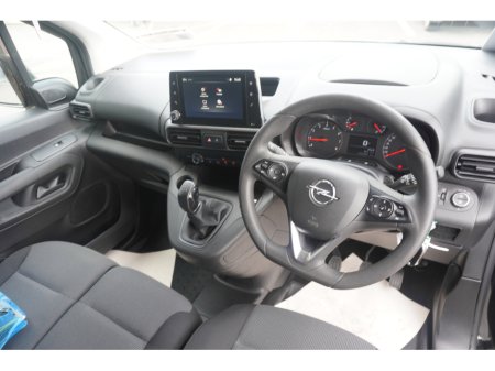2021 Opel Combo - photo 12