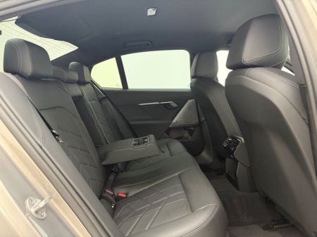 2024 BMW i5 - photo 21