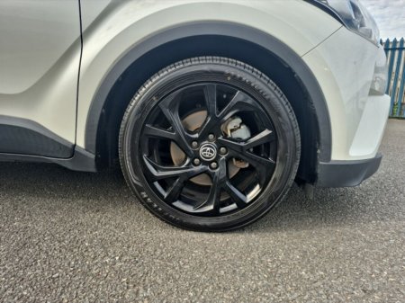 2019 Toyota C-HR - photo 10