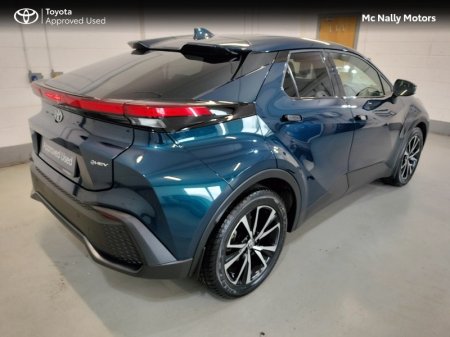 2024 Toyota C-HR - photo 2