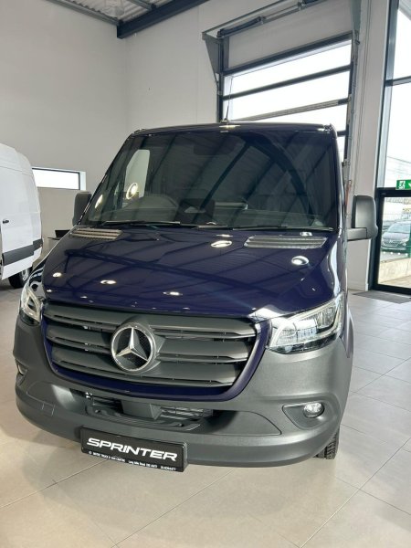2026 Mercedes-Benz Sprinter - photo 2