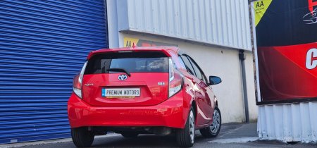 2015 Toyota Aqua - photo 3
