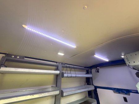 2021 Volkswagen Transporter - photo 35