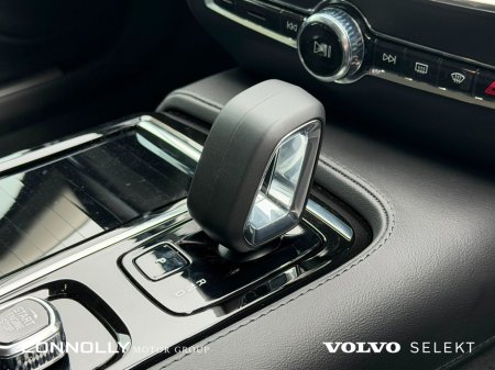 2025 Volvo V60 - photo 13