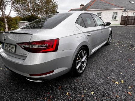 2019 Skoda Superb - photo 6