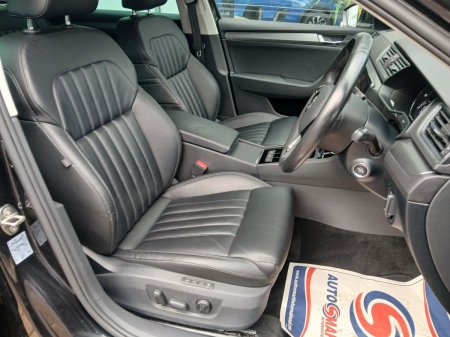 2018 Skoda Superb - photo 14