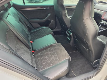 2022 Skoda Superb - photo 22
