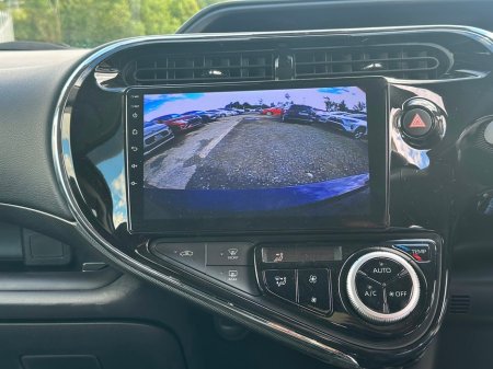 2019 Toyota Aqua - photo 18