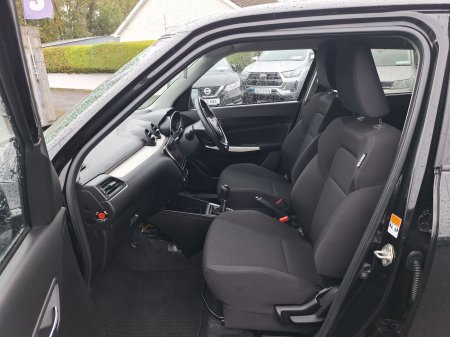 2024 Suzuki Swift - photo 7