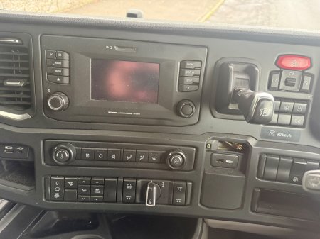 2021 Scania R450 - photo 11