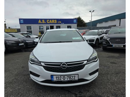 2019 Opel Astra - photo 2