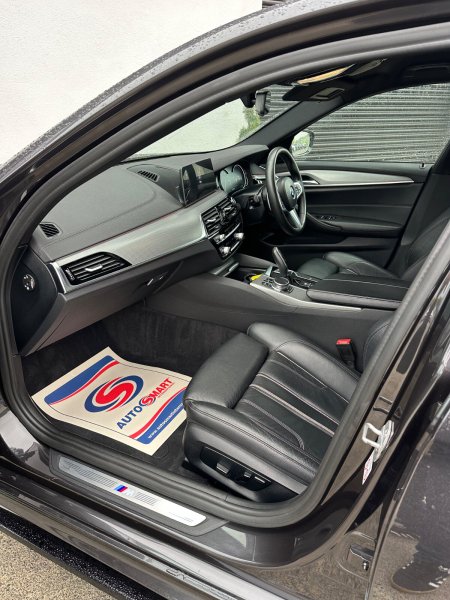 2018 BMW 5-Series - photo 22