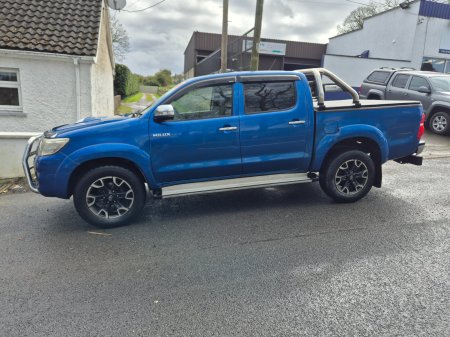 2012 Toyota Hilux - photo 2