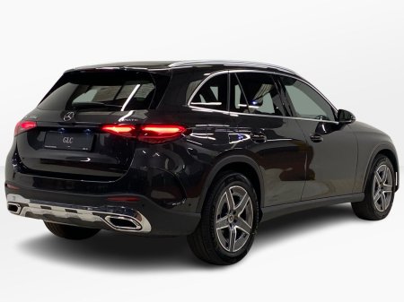 2026 Mercedes-Benz GLC - photo 3