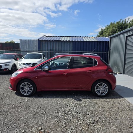 2017 Peugeot 208 - photo 9
