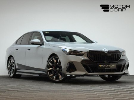 2026 BMW 5-Series 530E M SPORT PRO