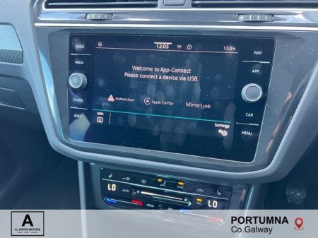 2021 Volkswagen Tiguan - photo 11
