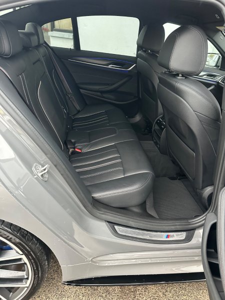 2021 BMW 5-Series - photo 21