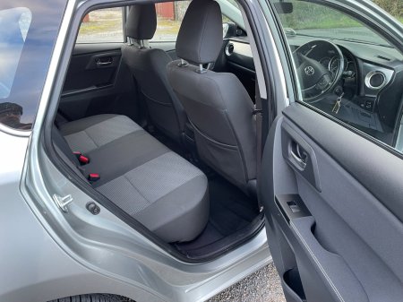 2013 Toyota Auris - photo 14
