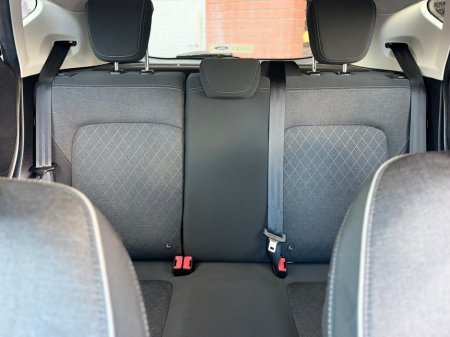 2020 Ford Fiesta - photo 15