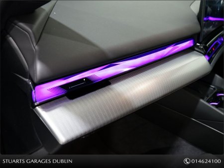 2025 BMW 5-Series - photo 15