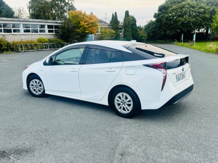 2018 Toyota Prius - photo 13