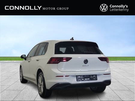 2026 Volkswagen Golf - photo 2