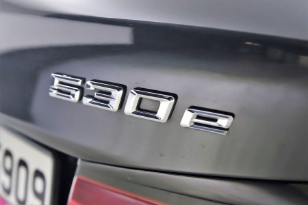 2023 BMW 5-Series - photo 29