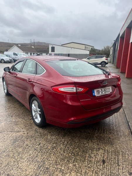 2019 Ford Mondeo - photo 2