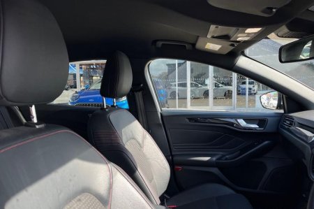 2021 Ford Focus - photo 17