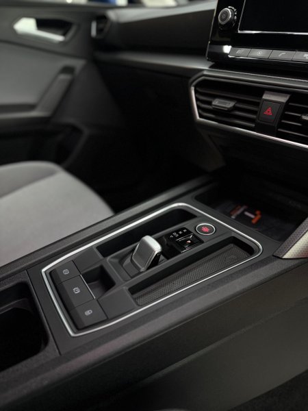 2024 SEAT Leon - photo 14