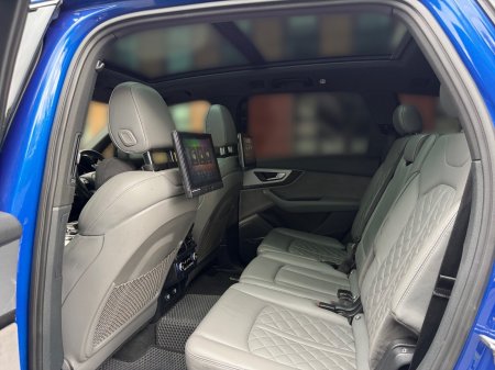 2017 Audi SQ7 - photo 15