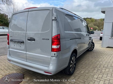2027 Mercedes-Benz Vito - photo 17