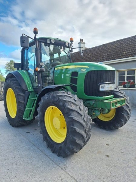 2009 John Deere 7430 Premium - photo 2