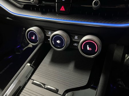 2025 Skoda Superb - photo 10