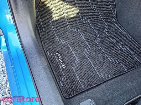 2020 Toyota Prius - photo 16