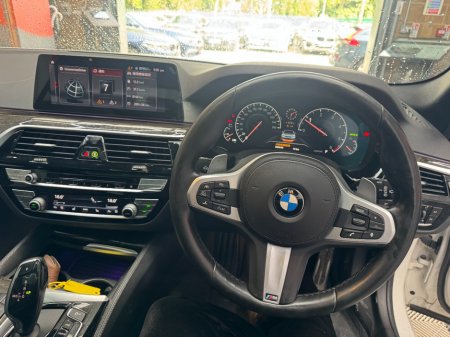 2019 BMW 5-Series - photo 9