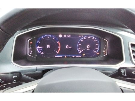 2025 Volkswagen T-Roc - photo 14