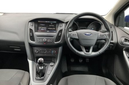 2016 Ford Focus - photo 11