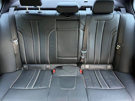 2017 BMW 5-Series - photo 12