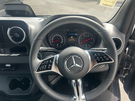 2026 Mercedes-Benz Sprinter - photo 11