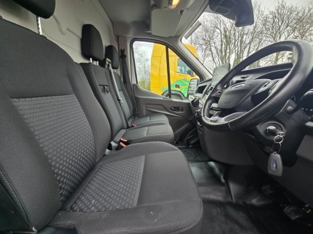 2020 Ford Transit - photo 8