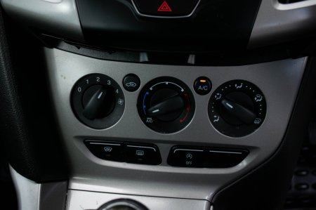 2014 Ford Focus - photo 14