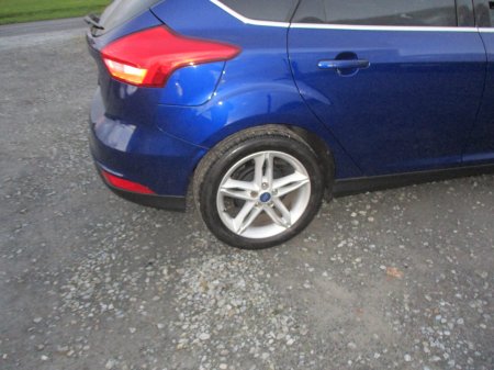2017 Ford Focus - photo 3