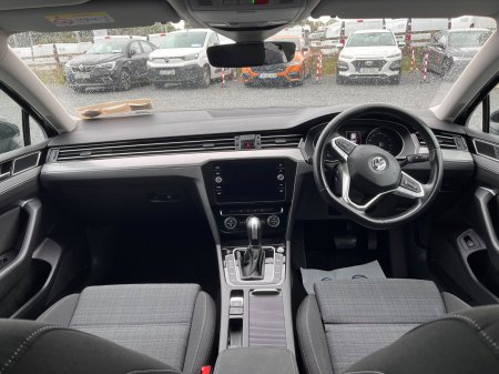 2020 Volkswagen Passat - photo 14