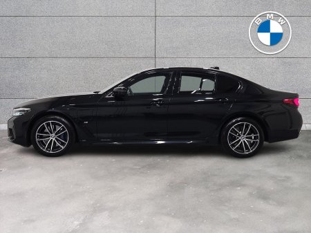 2021 BMW 5-Series - photo 3
